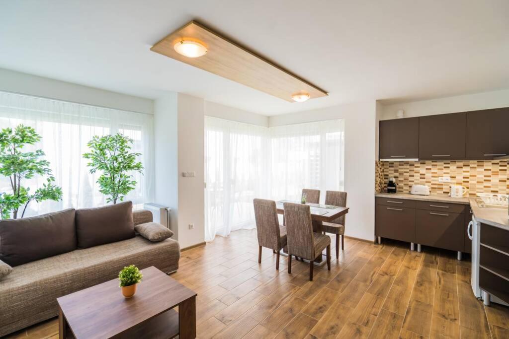 Gemini Apartments II Siofok Exterior photo